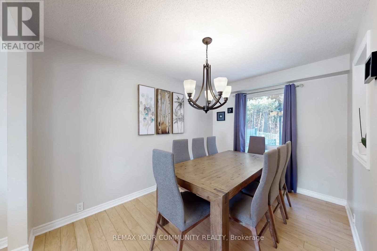 94 Rawling Crescent, Brampton (Heart Lake East), Ontario  L6Z 1N8 - Photo 8 - W12785568