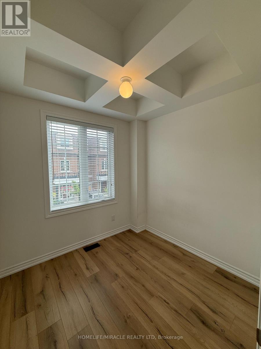 8 Pomarine Way, Brampton, Ontario  L6X 0E4 - Photo 12 - W12785572