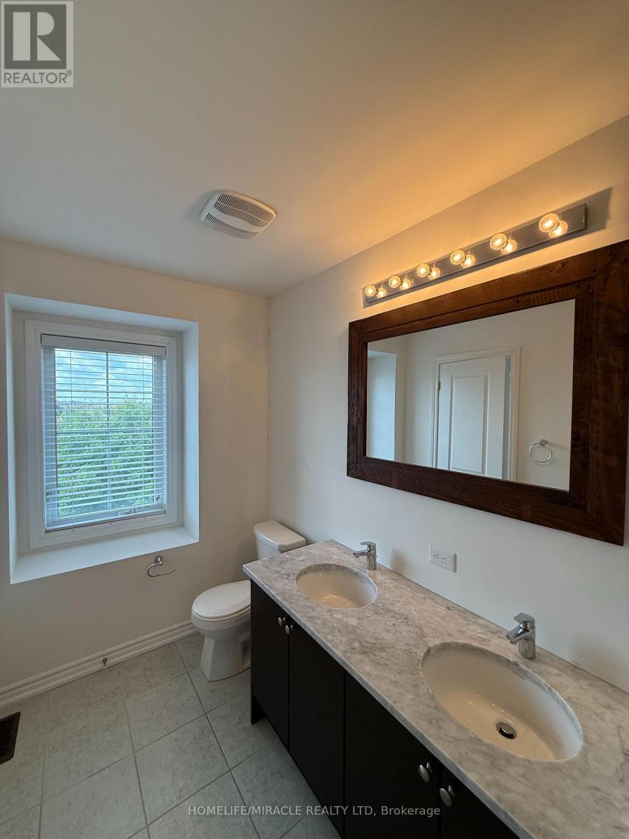 8 Pomarine Way, Brampton, Ontario  L6X 0E4 - Photo 24 - W12785572