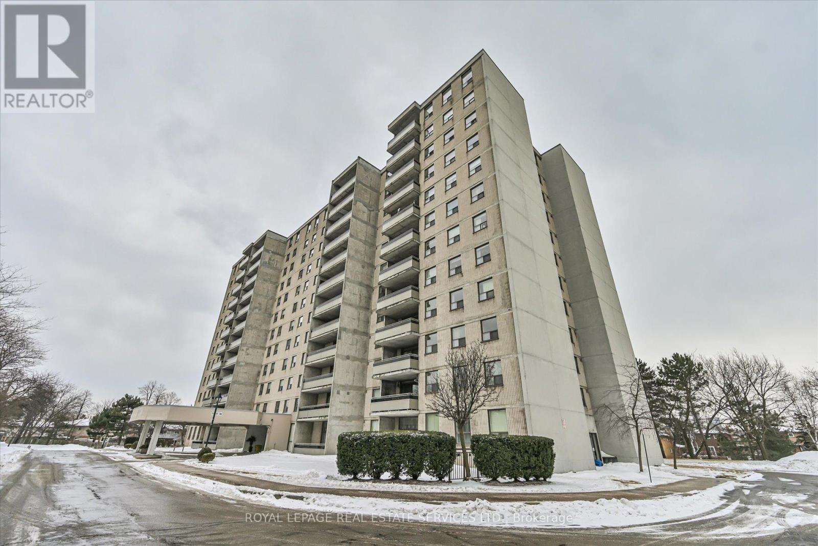 801 - 355 Rathburn Road E, Mississauga, Ontario  L4Z 1H4 - Photo 2 - W12785576