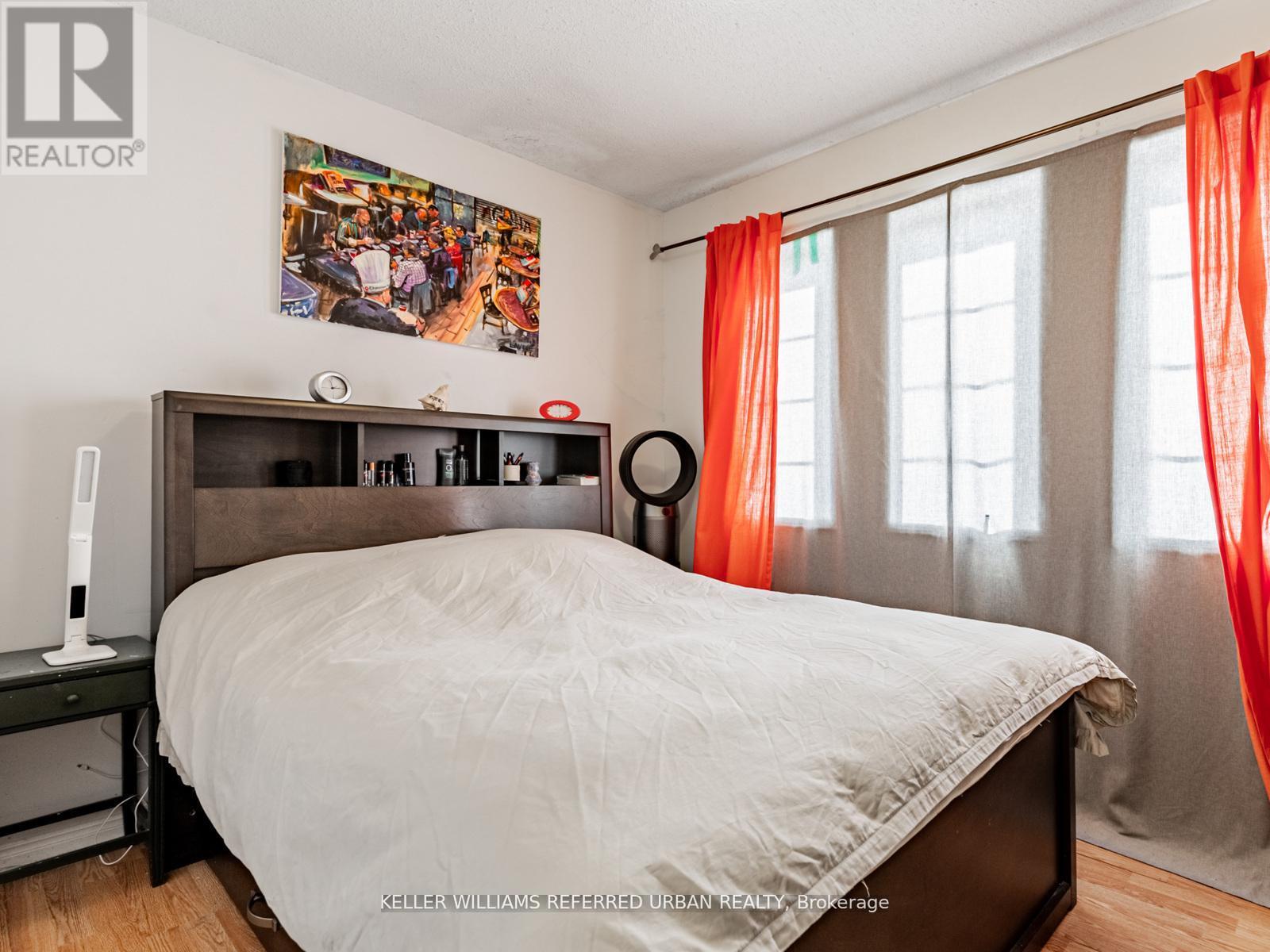 219 Touchstone Drive, Toronto, Ontario  M6M 5J9 - Photo 19 - W12785606