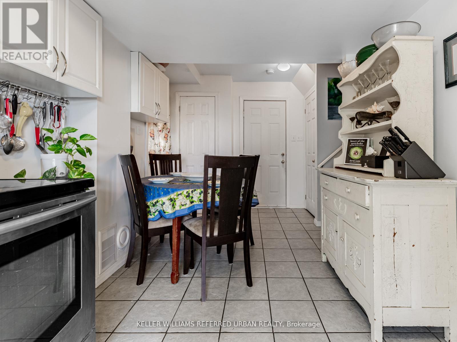 219 Touchstone Drive, Toronto, Ontario  M6M 5J9 - Photo 31 - W12785606