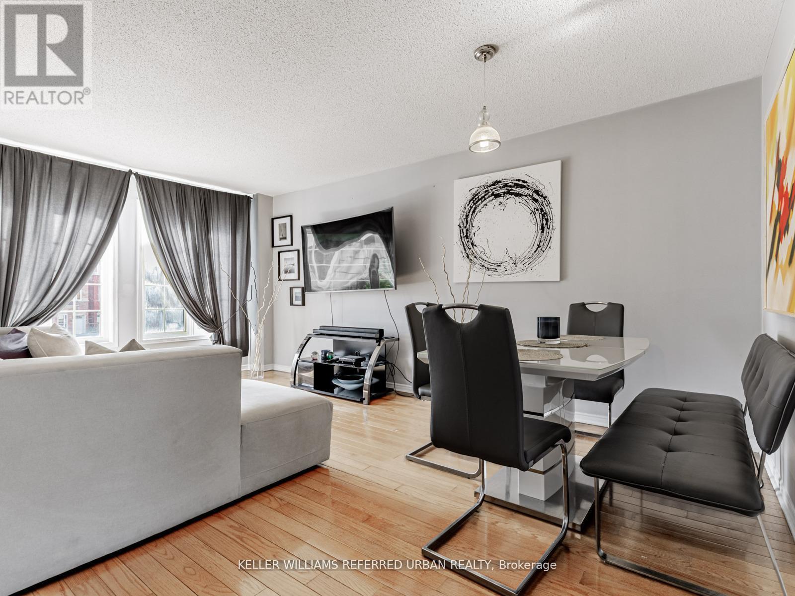 219 Touchstone Drive, Toronto, Ontario  M6M 5J9 - Photo 7 - W12785606