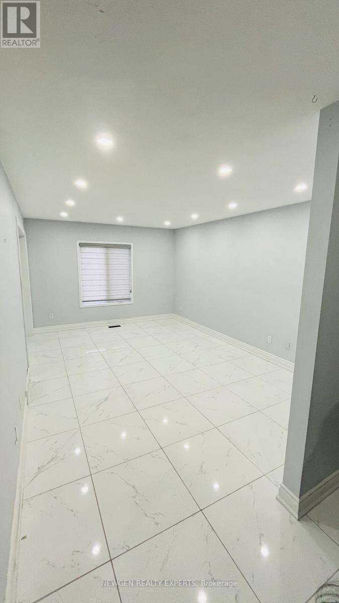 803 Deveron Crescent W, London South, Ontario  N5Z 5B4 - Photo 3 - X12785546