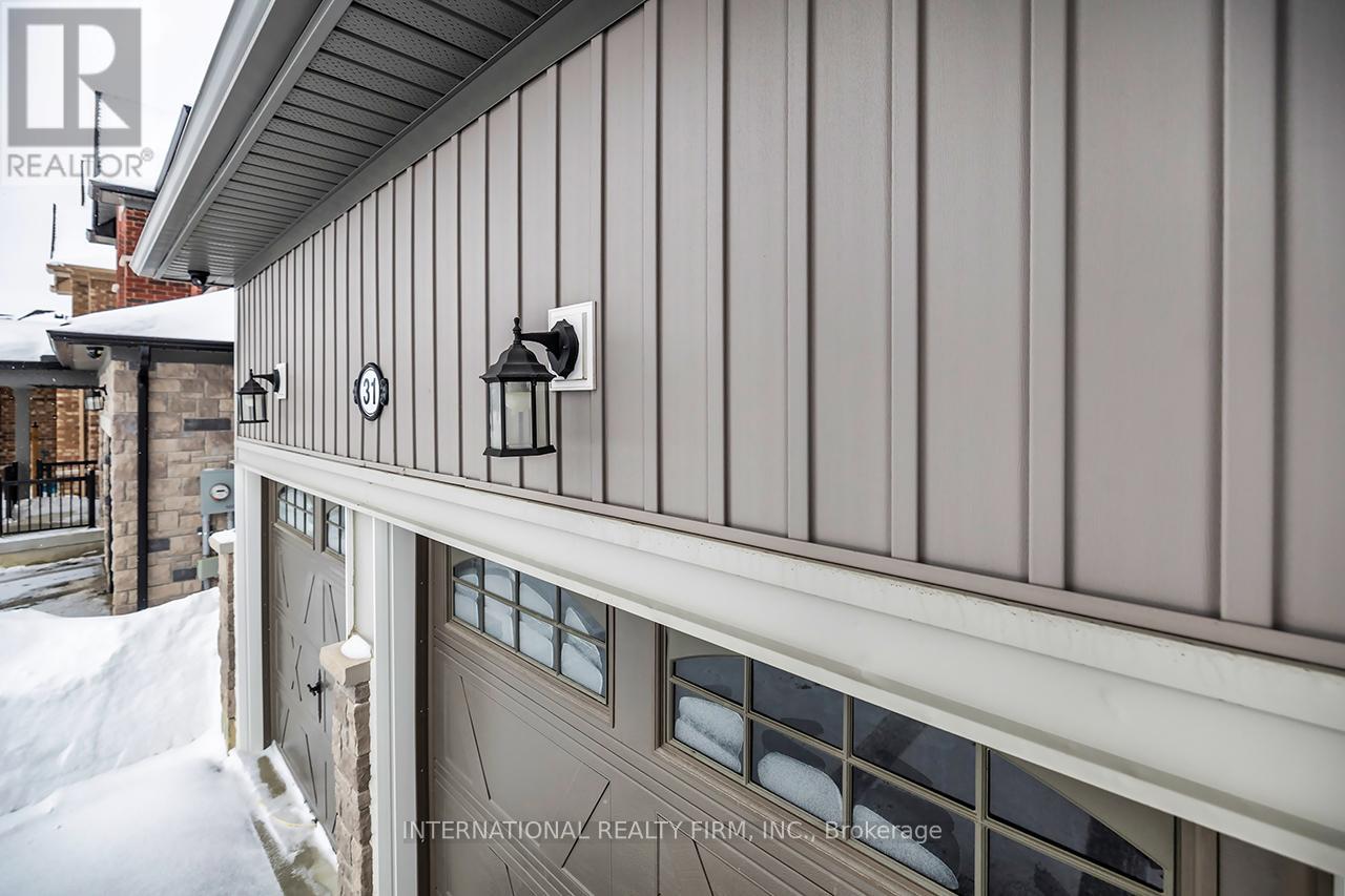 31 Connolly Road, Kawartha Lakes, Ontario  K9V 0P1 - Photo 3 - X12785582