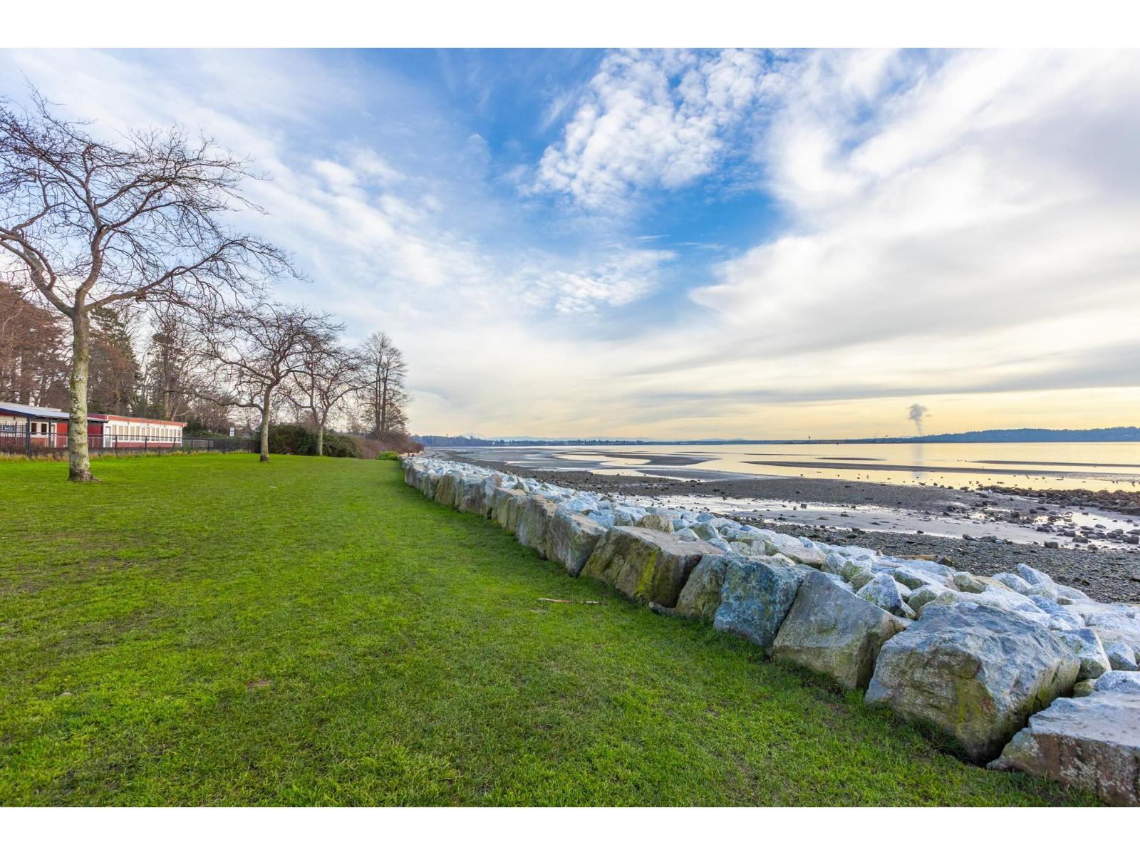 105 15621 Marine Drive, White Rock, British Columbia V4B 1E1 - Photo 40 - R3086543