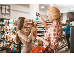 555 Red Deer Pet Place, Red Deer, Alberta