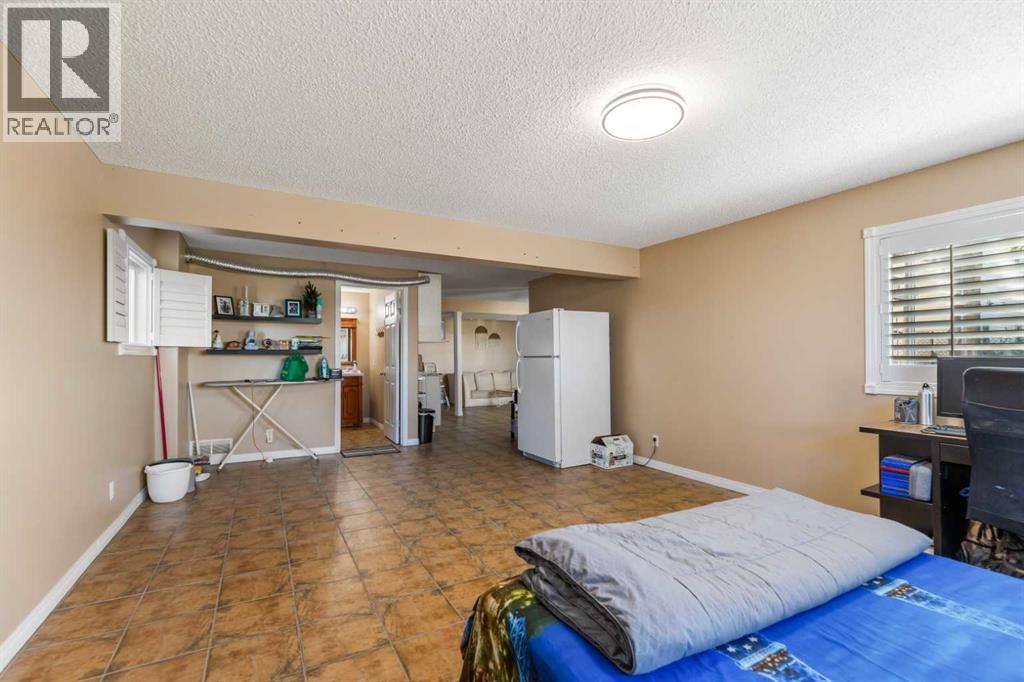 732 1 Avenue, Irricana, Alberta  T0M 1B0 - Photo 27 - A2286183