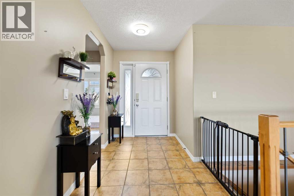 732 1 Avenue, Irricana, Alberta  T0M 1B0 - Photo 9 - A2286183