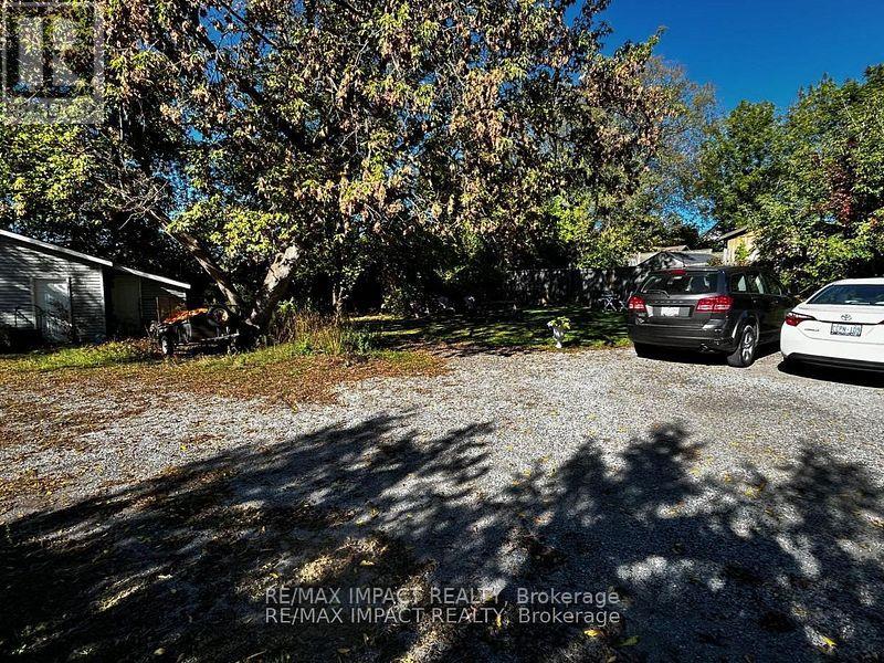 2 - 292 WILLIAM STREET E, oshawa (o'neill), Ontario