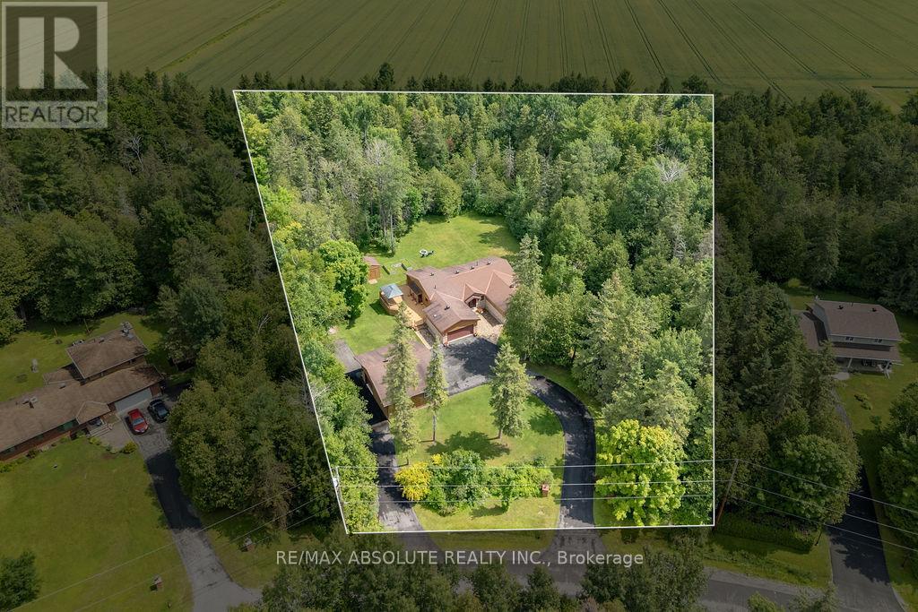 206 Deerwood Drive, Ottawa, Ontario  K0A 2H0 - Photo 40 - X12785612