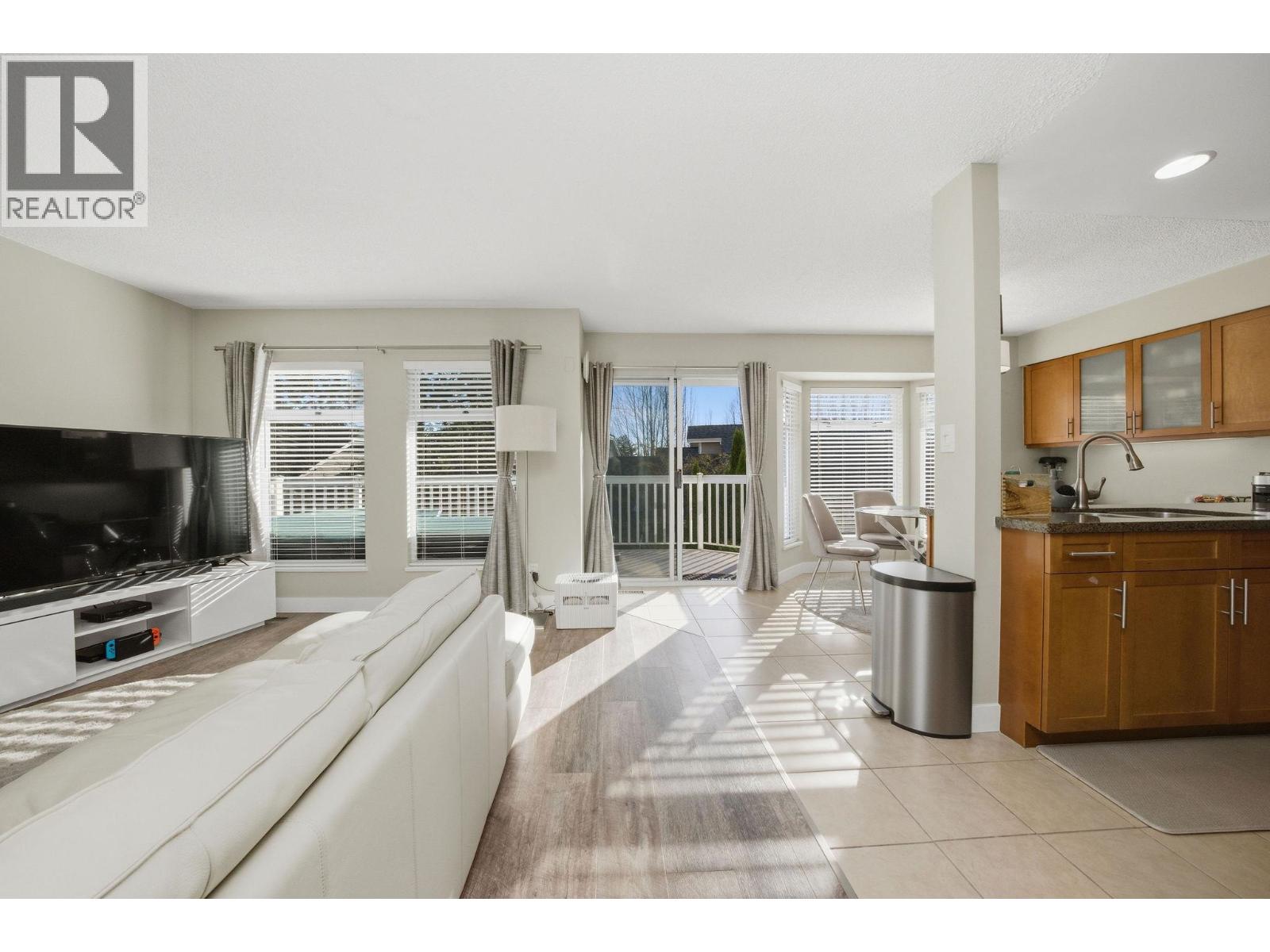 817 Roche Point Drive, North Vancouver, British Columbia  V7H 2W3 - Photo 14 - R3089639