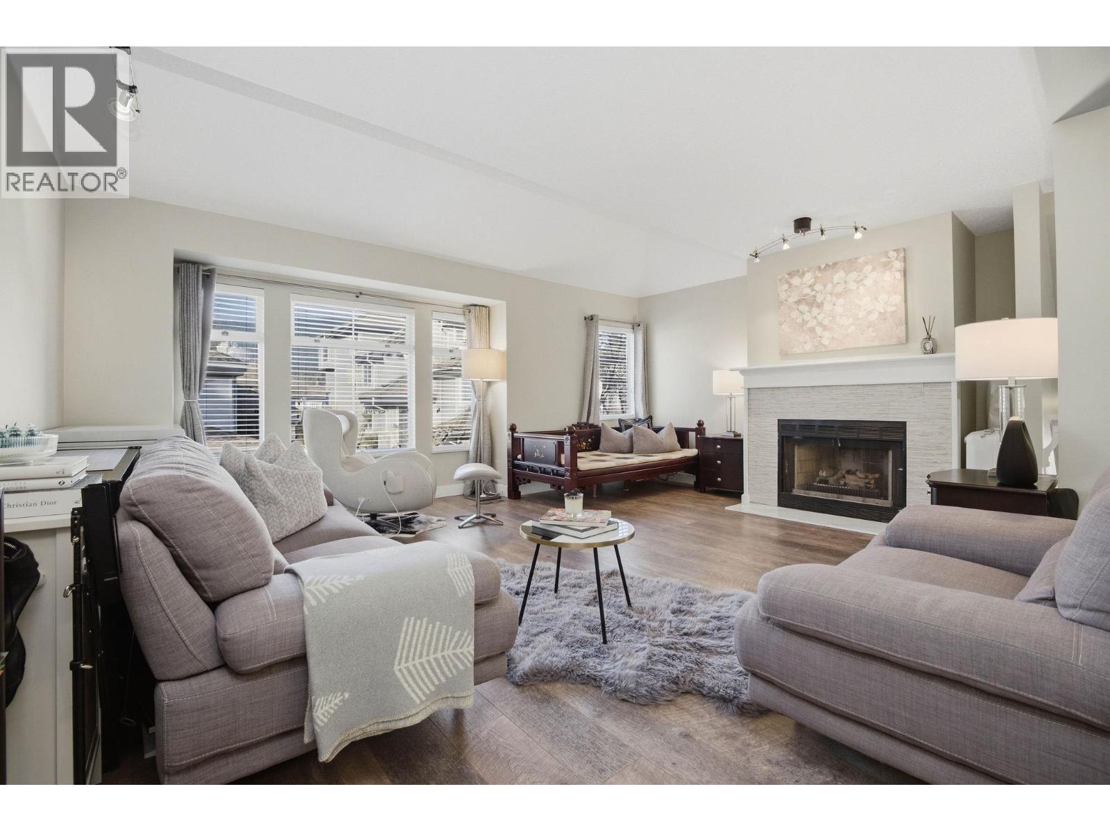 817 Roche Point Drive, North Vancouver, British Columbia  V7H 2W3 - Photo 4 - R3089639