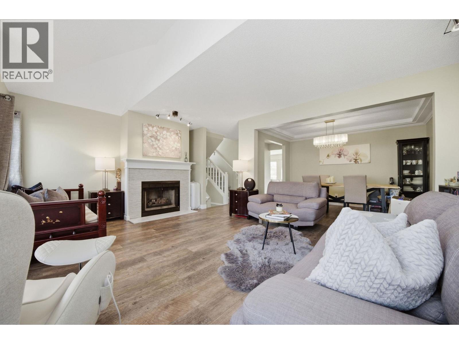 817 Roche Point Drive, North Vancouver, British Columbia  V7H 2W3 - Photo 5 - R3089639