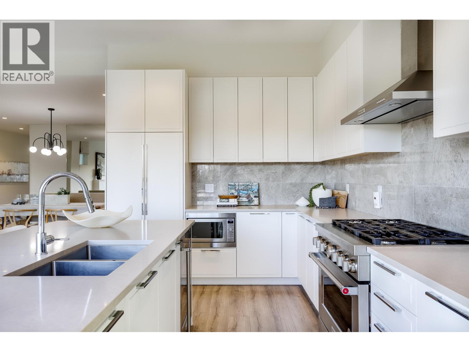 100 5311 Admiral Way, Delta, British Columbia  V4K 0E2 - Photo 13 - R3089646