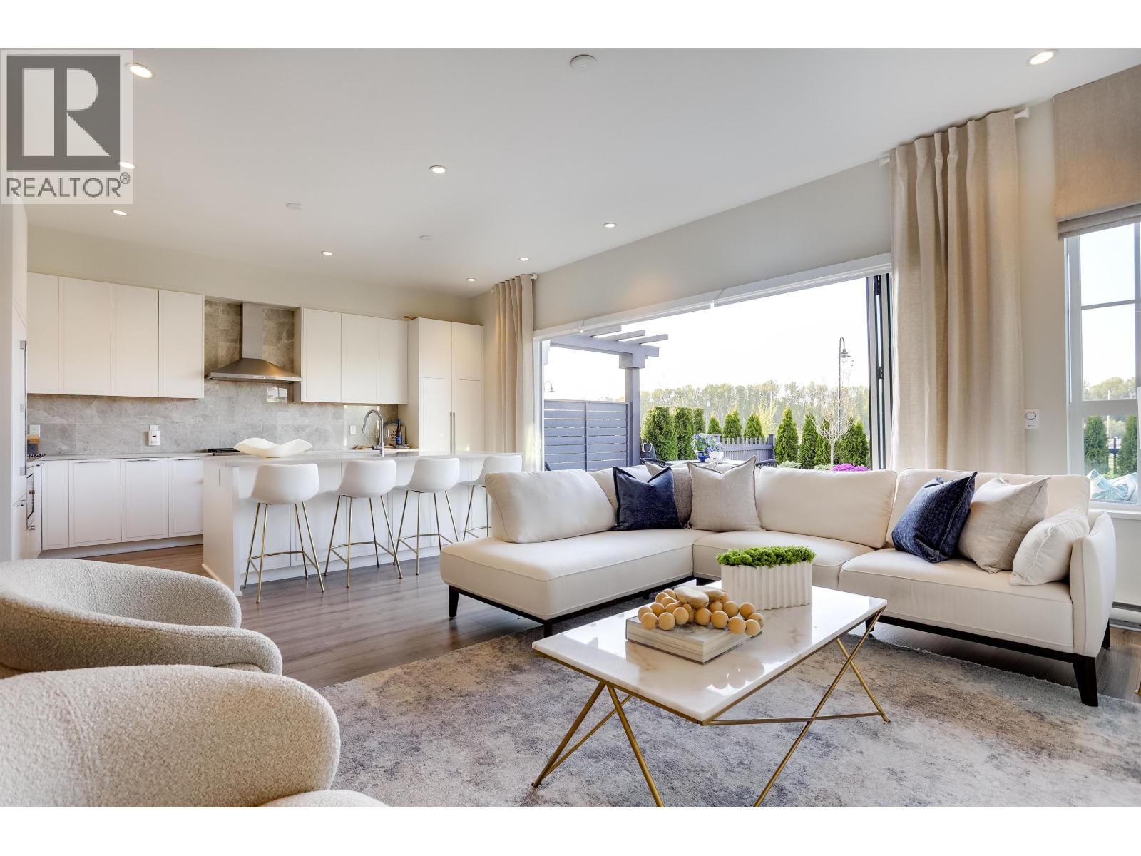 100 5311 Admiral Way, Delta, British Columbia  V4K 0E2 - Photo 8 - R3089646