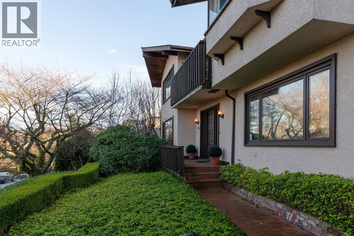 2296 W 32nd Avenue, Vancouver, British Columbia  V6L 2B2 - Photo 16 - R3089649