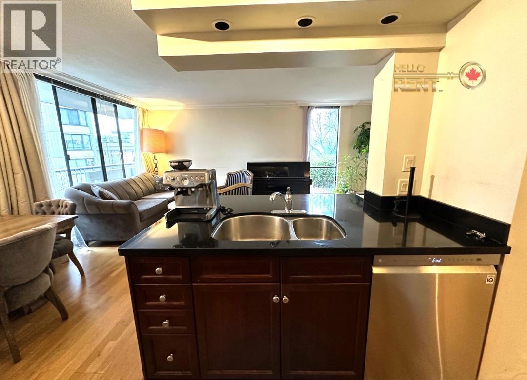 201 2150 Bellevue Avenue, West Vancouver, British Columbia  V7V 1C3 - Photo 11 - R3089652