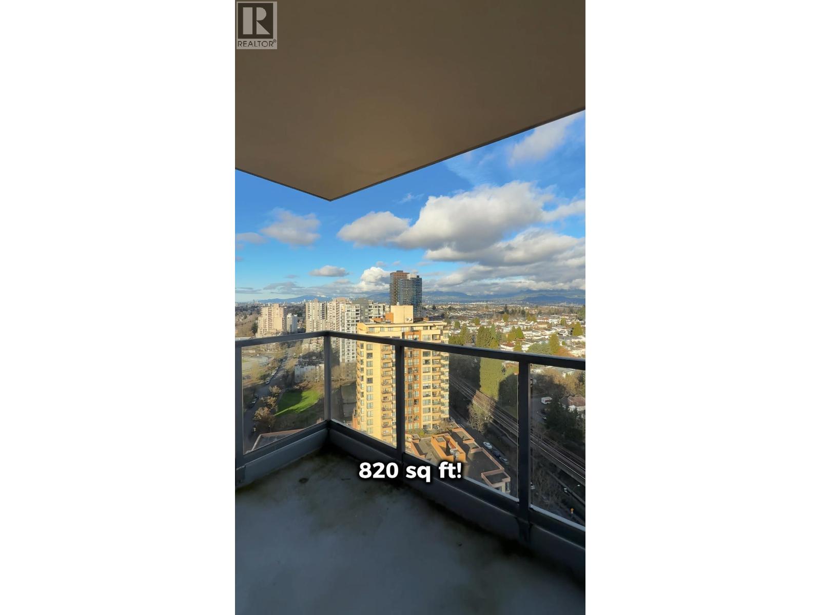 2409 3663 Crowley Drive, Vancouver, British Columbia  V5R 6H4 - Photo 6 - R3089375