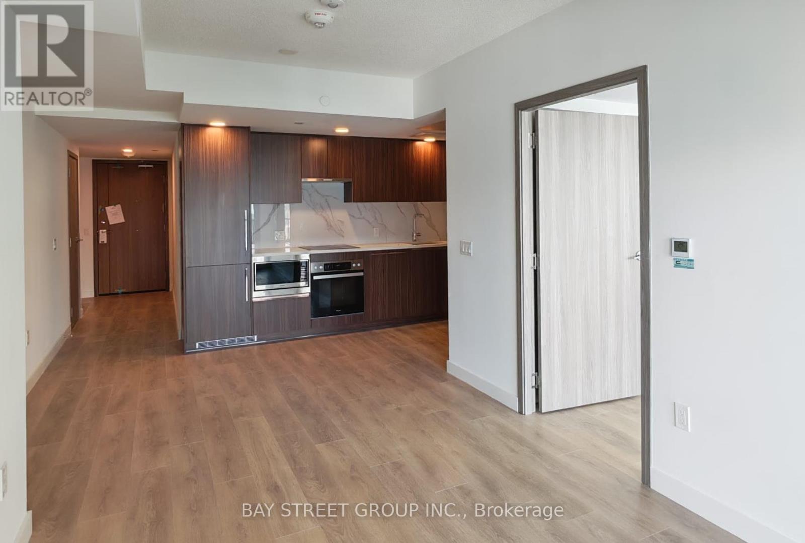 4108 - 3 Concord Cityplace Way, Toronto, Ontario  M5V 0X4 - Photo 4 - C12785642