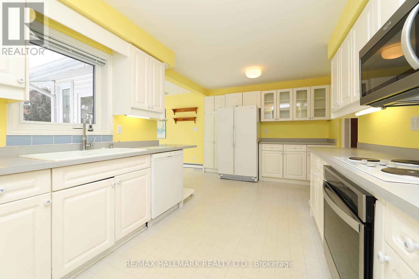 31 Ranchdale Crescent, Toronto, Ontario  M3A 2M1 - Photo 18 - C12785644