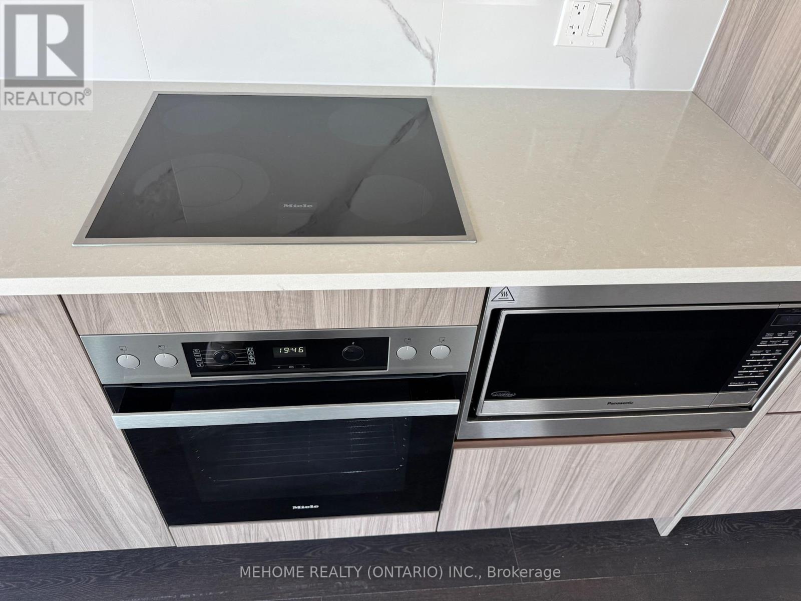 517 - 1 Concord Cityplace Way, Toronto, Ontario  M5V 0X3 - Photo 19 - C12785646