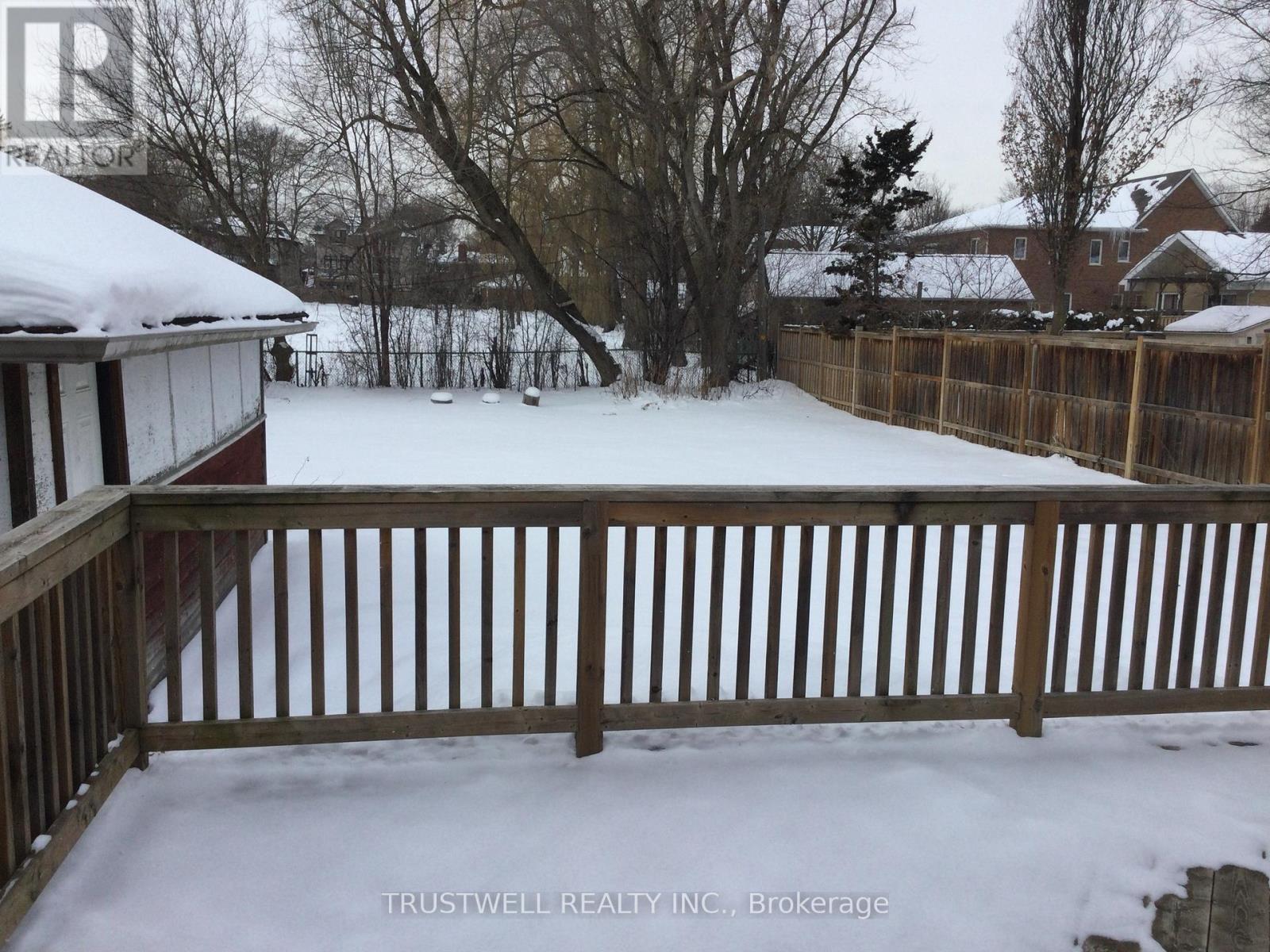 76 Tamworth Road, Toronto, Ontario  M2N 2N9 - Photo 5 - C12785658