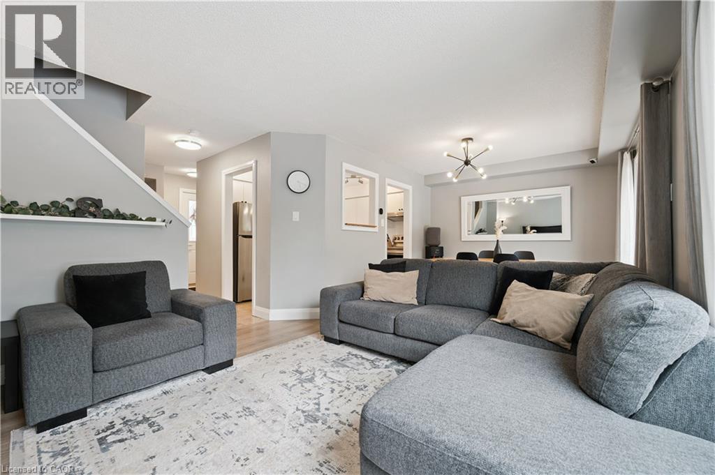 31 Middlemiss Crescent, Cambridge, Ontario N1T 1R5 - Photo 8 - 40804945