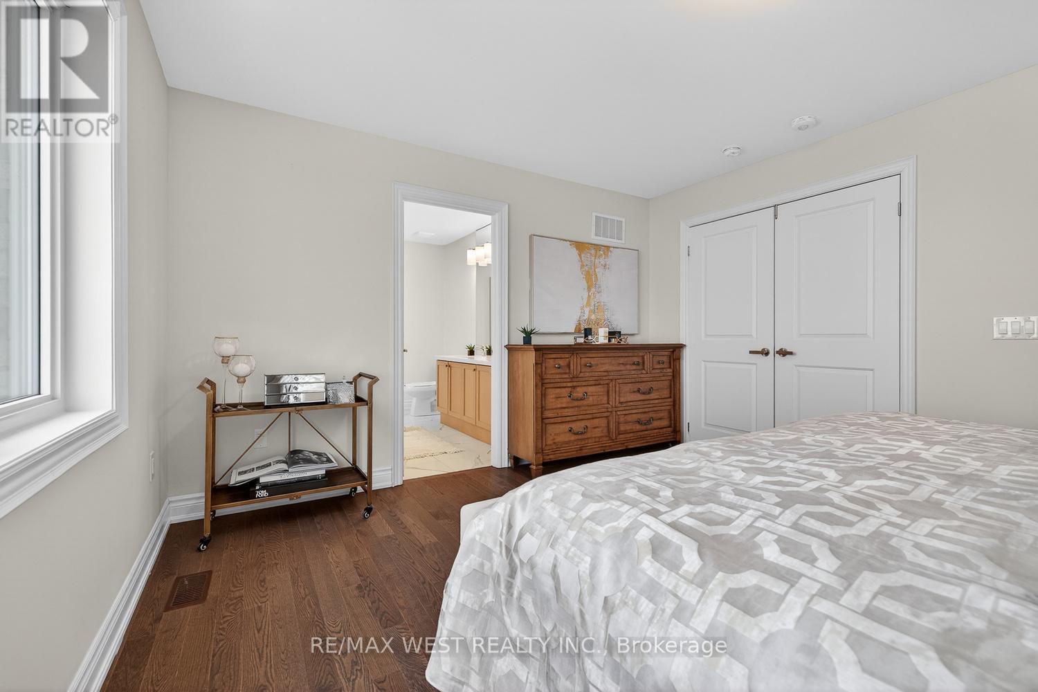 90 Watershed Gate, East Gwillimbury, Ontario  L9N 0Y2 - Photo 25 - N12785632