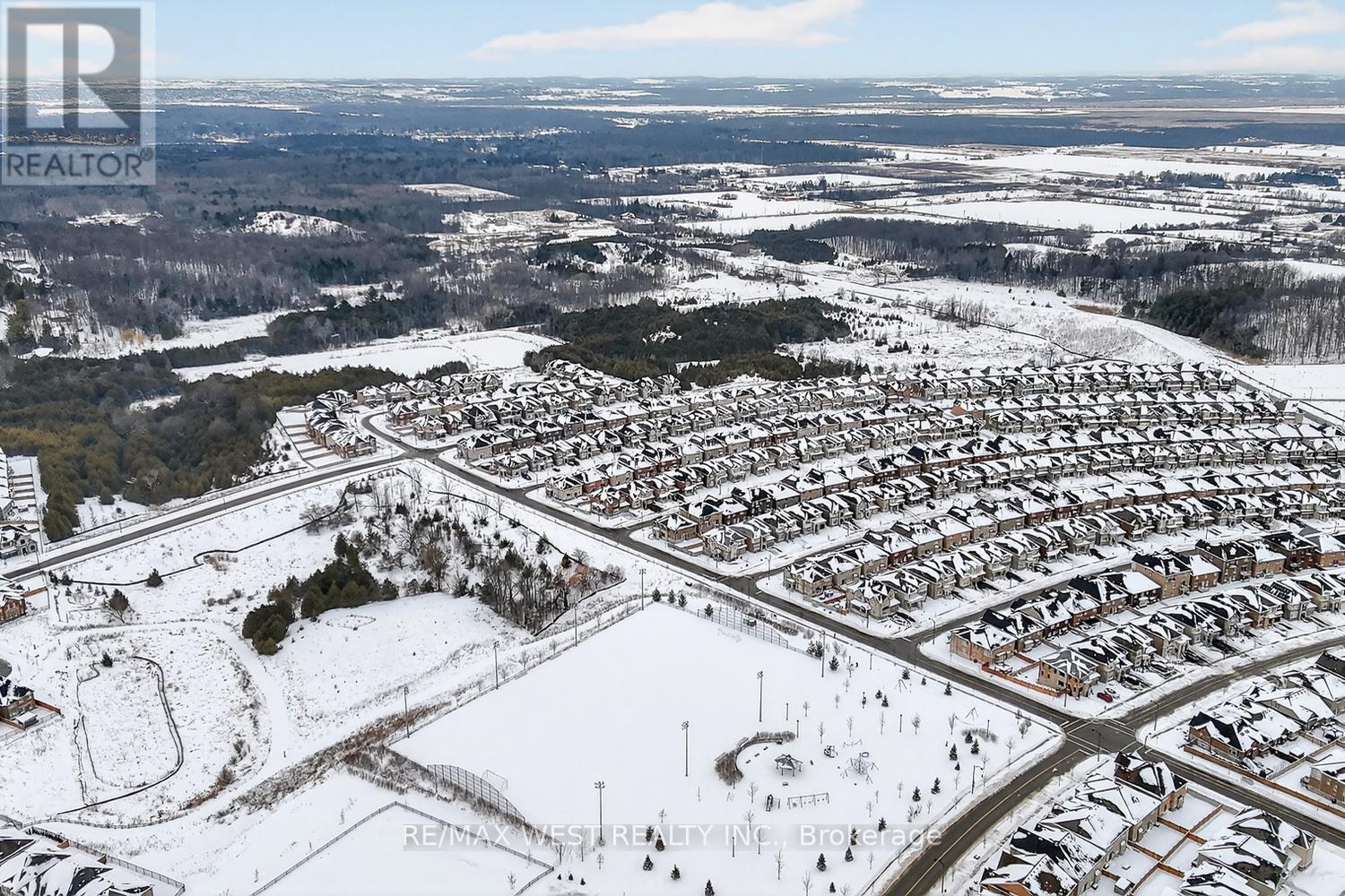 90 Watershed Gate, East Gwillimbury, Ontario  L9N 0Y2 - Photo 34 - N12785632