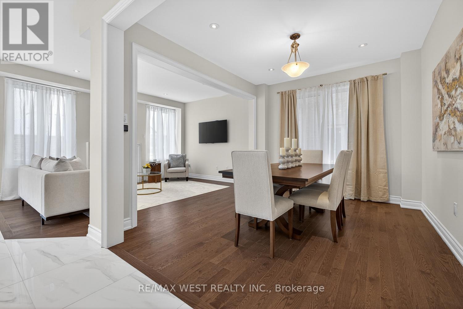 90 Watershed Gate, East Gwillimbury, Ontario  L9N 0Y2 - Photo 8 - N12785632