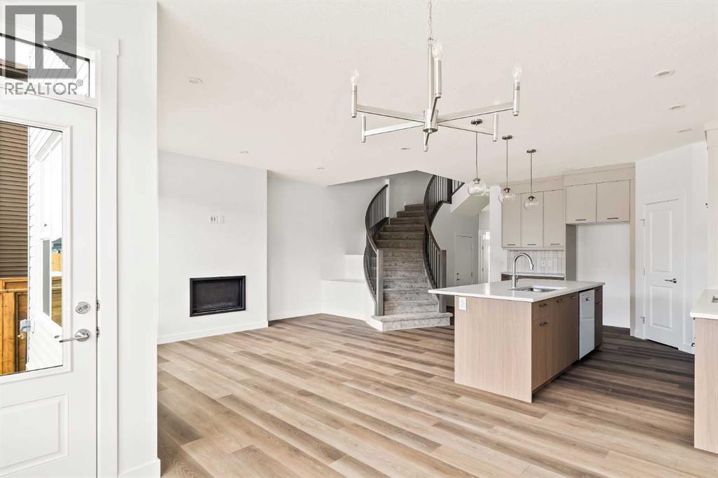 192 Creekstone Circle Sw, Calgary, Alberta  T2X 5M5 - Photo 7 - A2276222