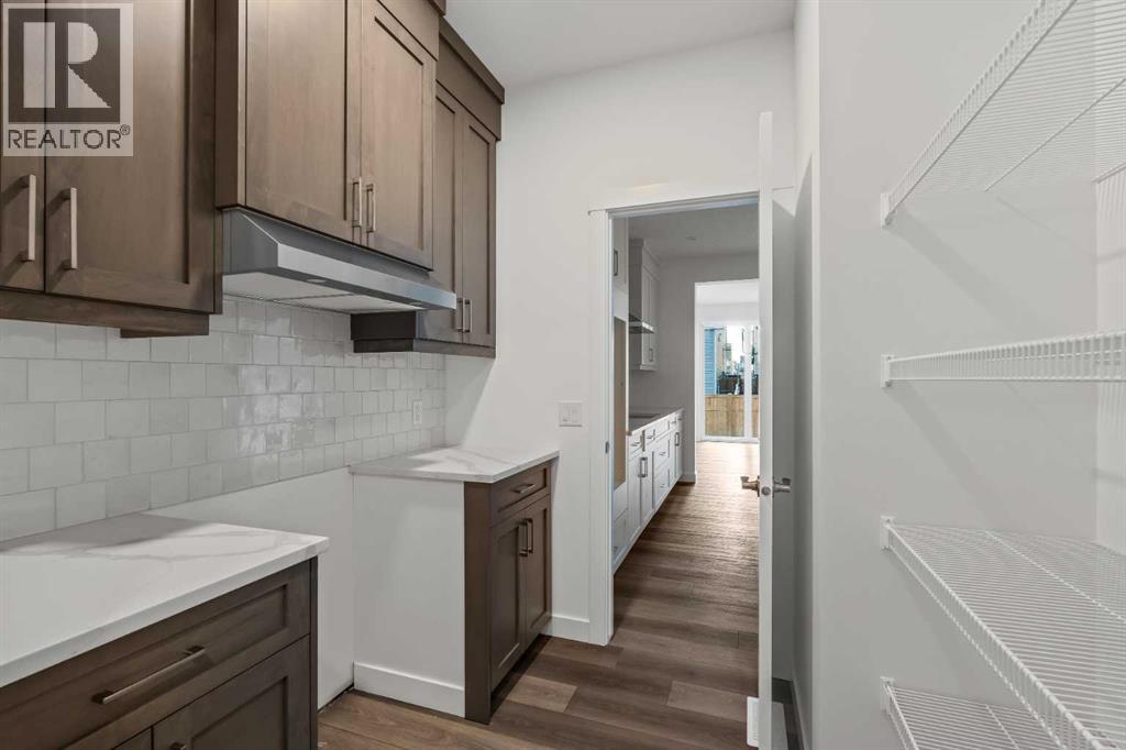 208 Starling Place Nw, Calgary, Alberta  T3P 2W2 - Photo 9 - A2278415