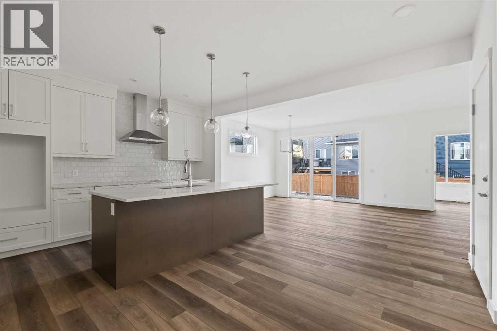 208 Starling Place Nw, Calgary, Alberta  T3P 2W2 - Photo 3 - A2278415