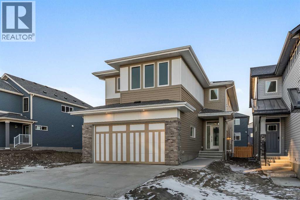 208 Starling Place NW, Calgary, Alberta