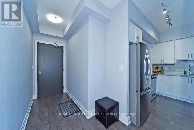 1211 - 3700 Highway 7 Road, Vaughan, Ontario  L4L 0G8 - Photo 2 - N12775038