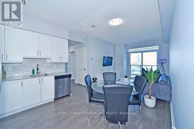 1211 - 3700 Highway 7 Road, Vaughan, Ontario  L4L 0G8 - Photo 3 - N12775038