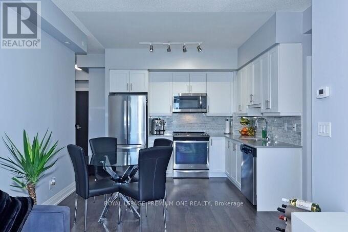 1211 - 3700 Highway 7 Road, Vaughan, Ontario  L4L 0G8 - Photo 4 - N12775038