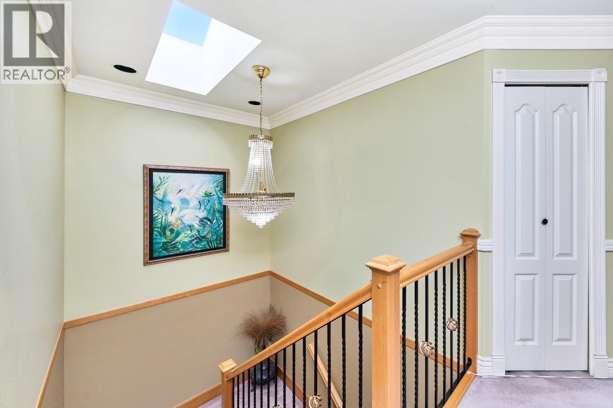 Listing Picture 13 of 29 : 3820 LOCKHART ROAD, Richmond / 烈治文 - 魯藝地產 Yvonne Lu Group - MLS Medallion Club Member