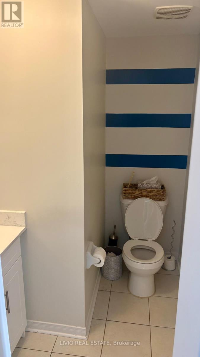 91 Odoardo Di Santo Circle, Toronto, Ontario  M3L 0C4 - Photo 18 - W12785622