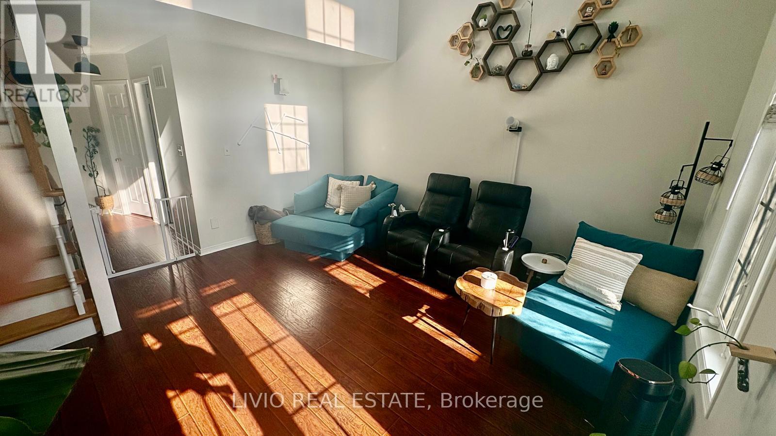 91 Odoardo Di Santo Circle, Toronto, Ontario  M3L 0C4 - Photo 9 - W12785622