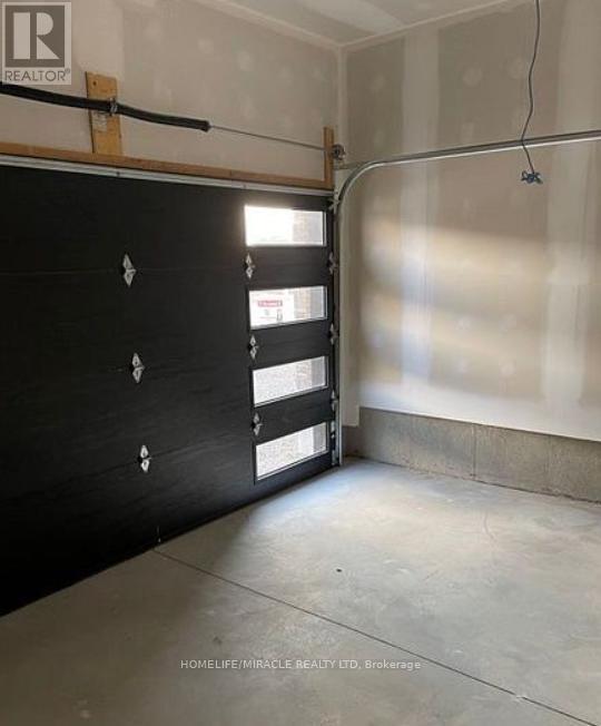 163 Otterbein Road, Kitchener, Ontario  N2B 0A8 - Photo 22 - X12785620