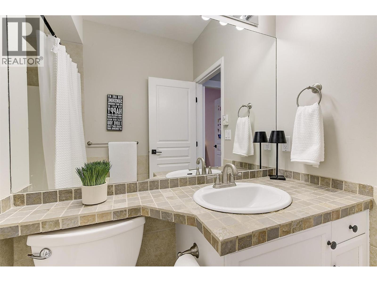 2063 Horizon Drive, West Kelowna, British Columbia  V1Z 3N4 - Photo 27 - 10374222