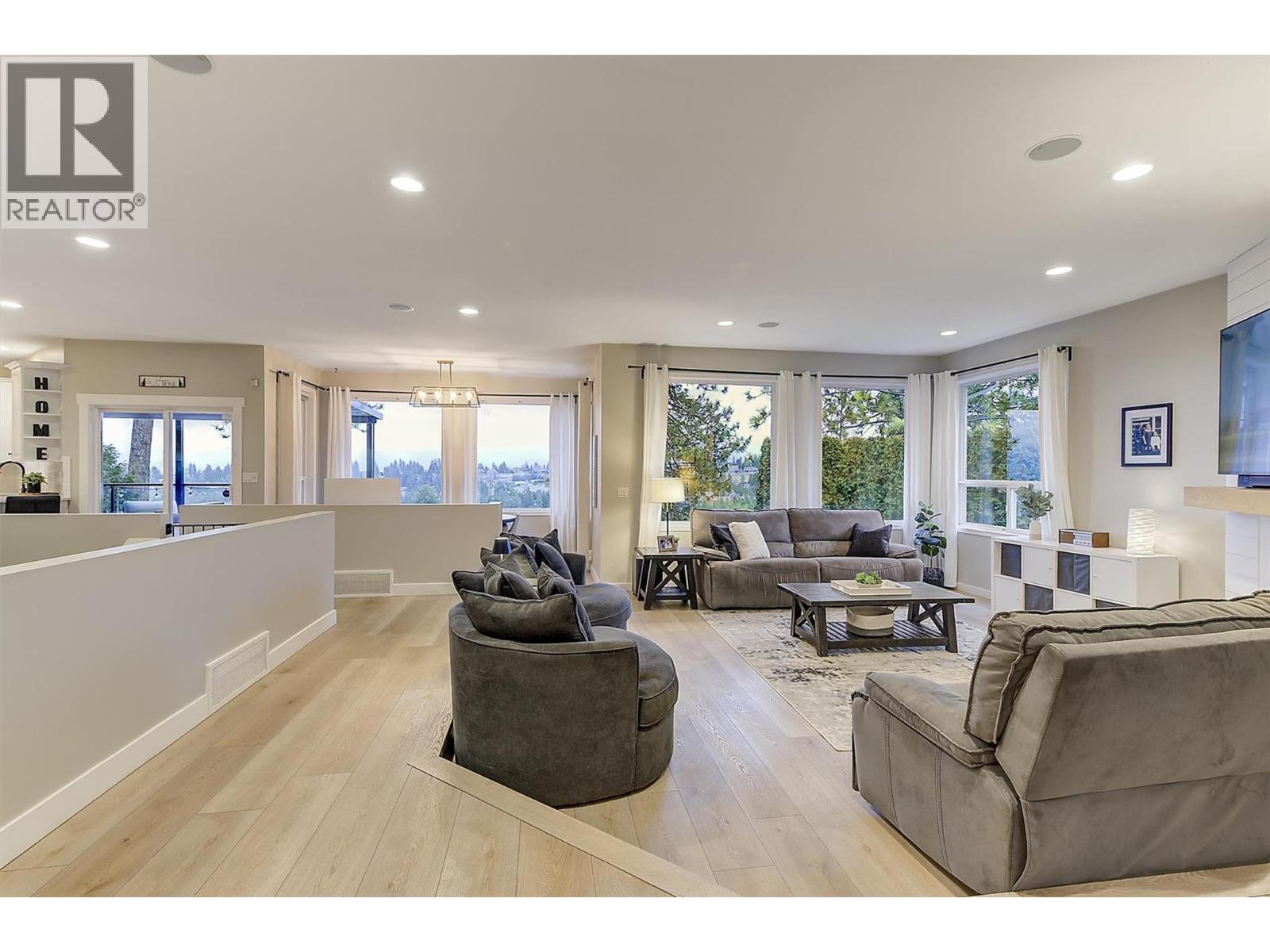 2063 Horizon Drive, West Kelowna, British Columbia  V1Z 3N4 - Photo 5 - 10374222