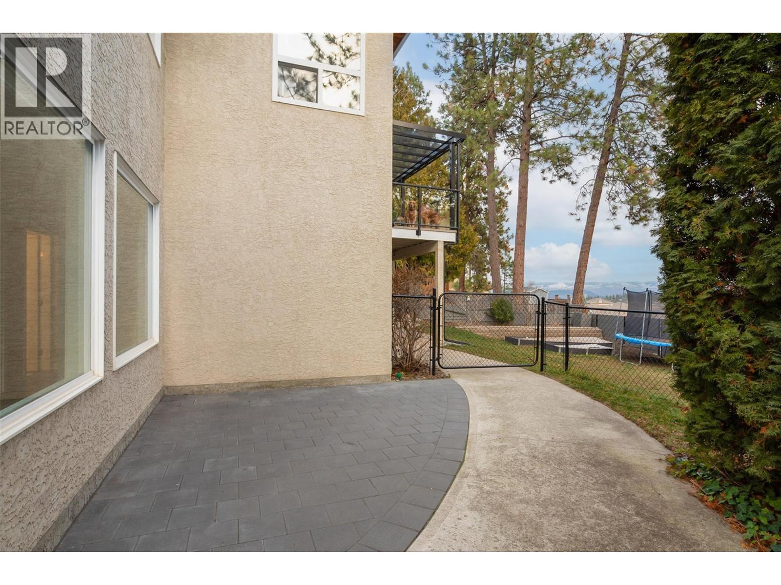 2063 Horizon Drive, West Kelowna, British Columbia  V1Z 3N4 - Photo 36 - 10374222