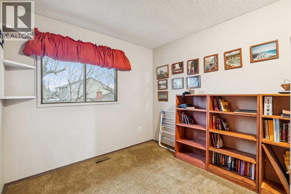 119 Whiteridge Place Ne, Calgary, Alberta  T1Y 4K2 - Photo 14 - A2283676