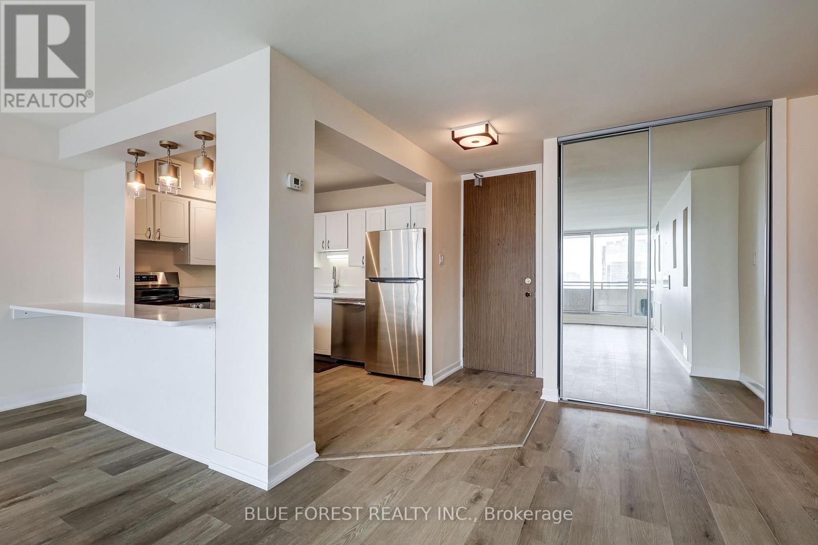 1705 - 389 Dundas Street W, London East, Ontario  N6B 3L5 - Photo 10 - X12785710