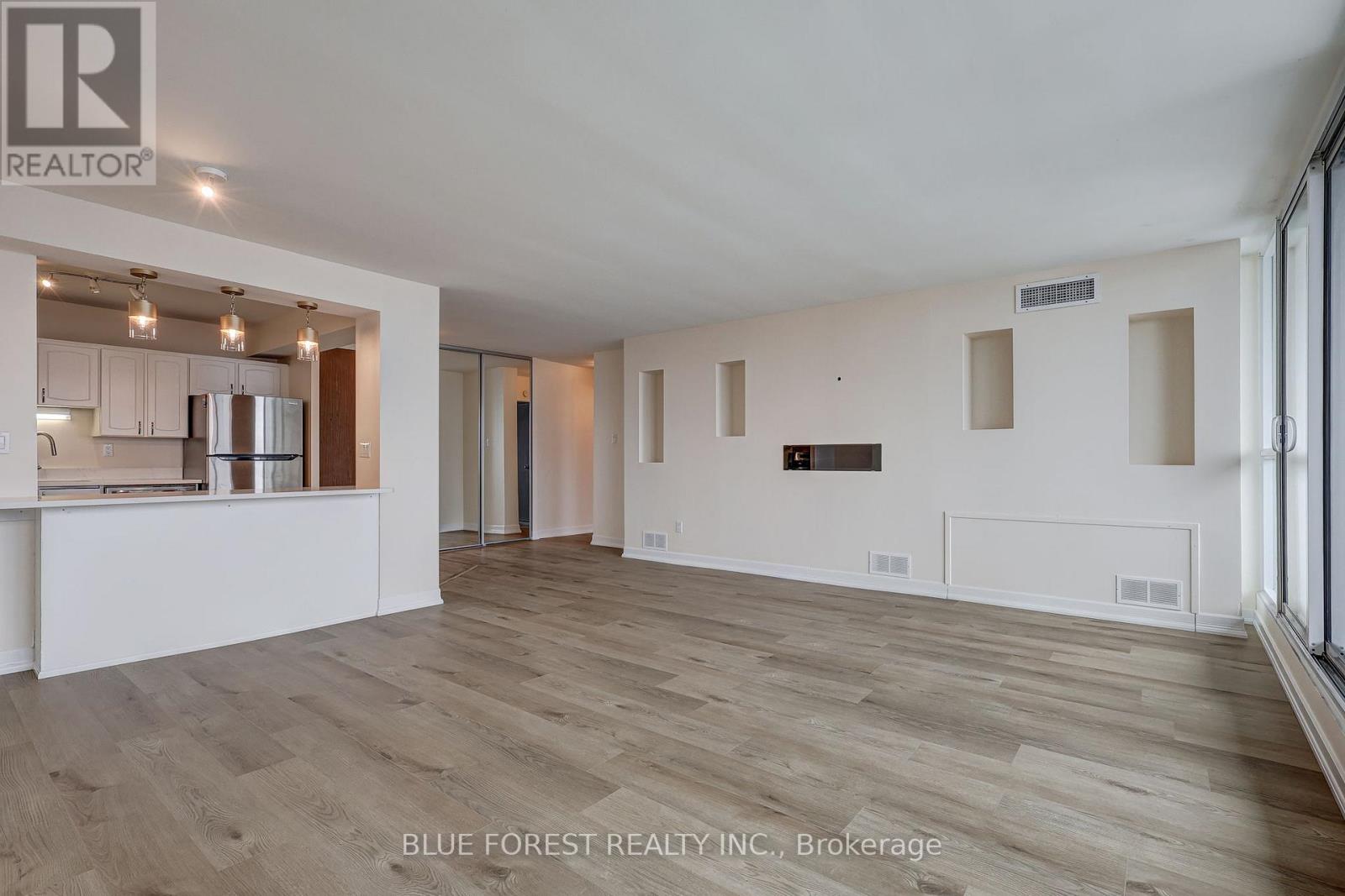 1705 - 389 Dundas Street W, London East, Ontario  N6B 3L5 - Photo 24 - X12785710