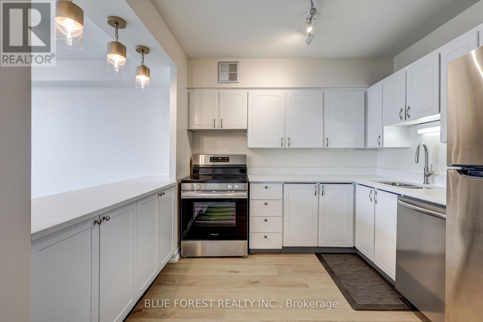 1705 - 389 Dundas Street W, London East, Ontario  N6B 3L5 - Photo 8 - X12785710