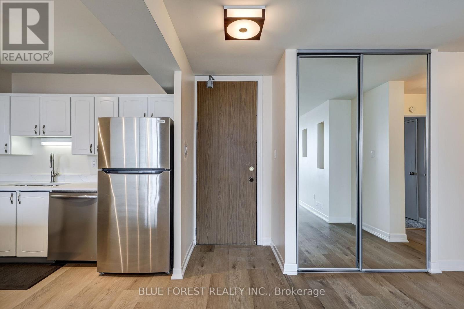 1705 - 389 Dundas Street W, London East, Ontario  N6B 3L5 - Photo 9 - X12785710